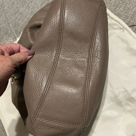 Michael Kors Fulton Taupe Leather Shoulder Bag - Picture 5 of 6
